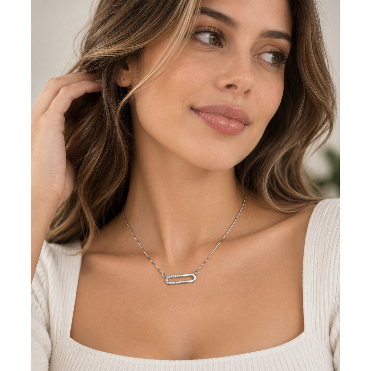 Reva Oval Link Pendant