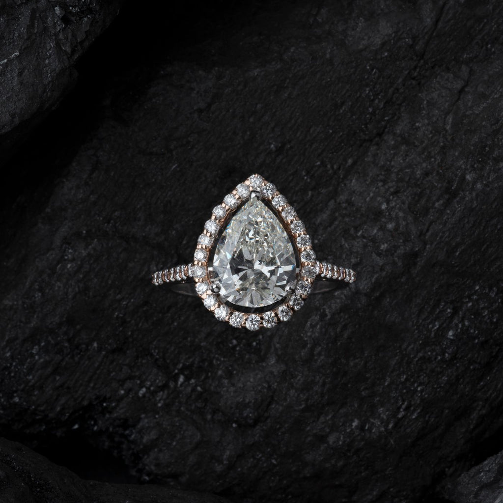 Elara Cluster Diamond Ring